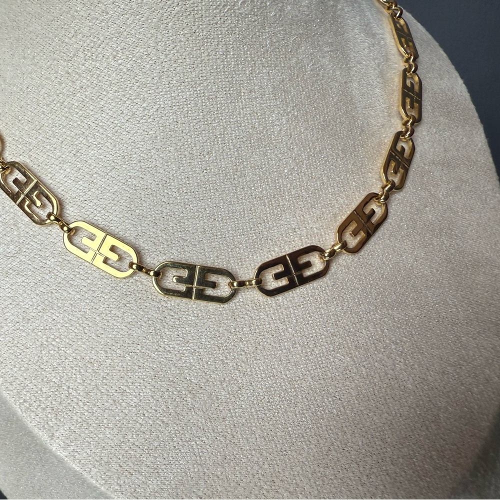 Vintage Givenchy Necklace - Picture 2 of 5